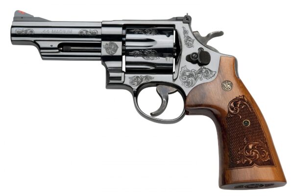 SM150783 SMITH AND WESSON 29 ENGRAVED 44M/44S BL/WD 4"