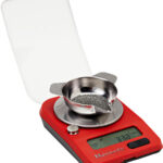 132153 Hornady 050104 G3-1500 Electronic Scale Red 1500 Gr