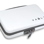 VCVLTSECBNWHITE 1 VAULT SECURE CASE WHITE CARBON FIBER