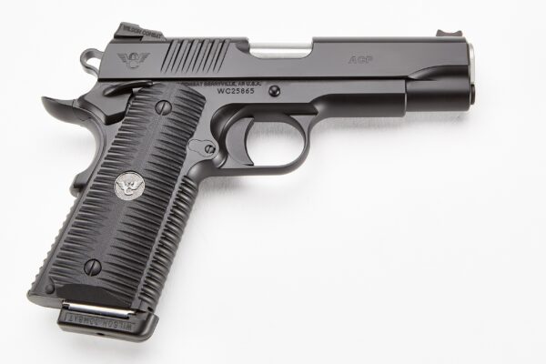 acpcom45a573b 1 scaled WILSON COMBAT ACP 9MM 4.25" 10+1 BLK AMBI