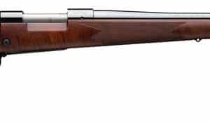 Winchester Model 70 Super Grade .300 Win Mag 26 in. barrel satin walnut stock blued metal