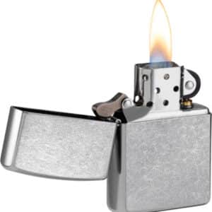 ZIPPO WINDPROOF LIGHTER STREET - CHROME